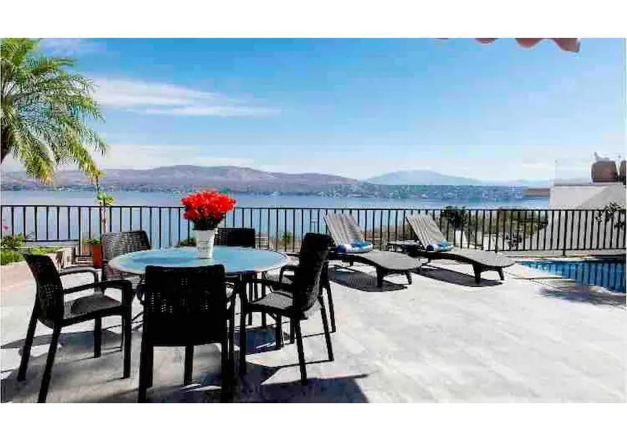 Vistalago Villa Tequesquitengo Exteriör bild